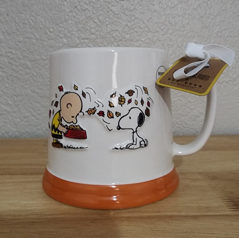 Rae dunn x peanuts mug